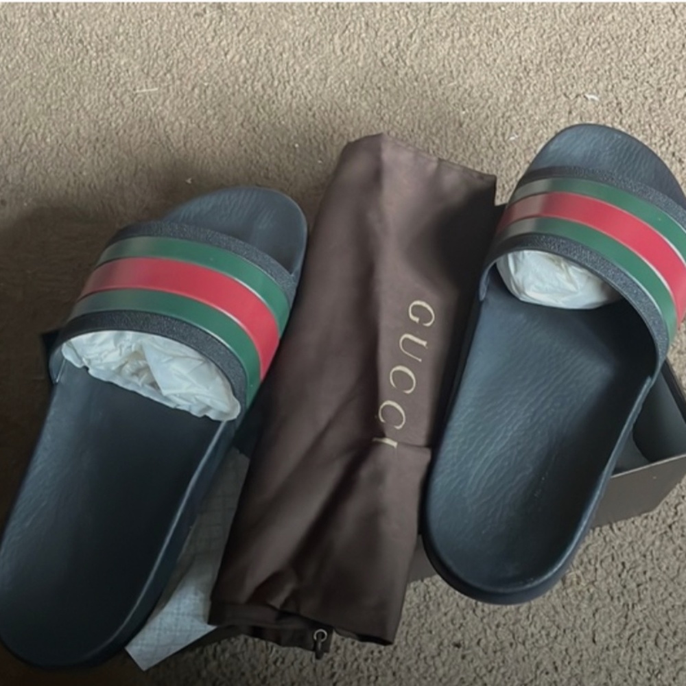 Men Gucci Slides size 11